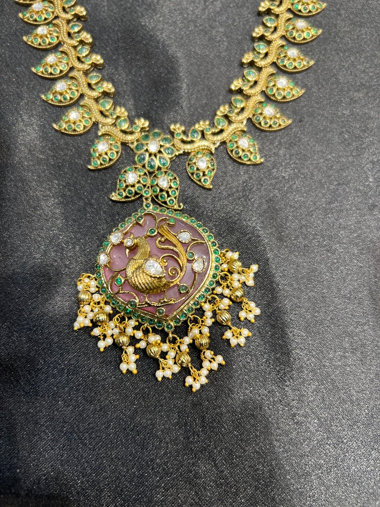 Meherbano Necklace Set