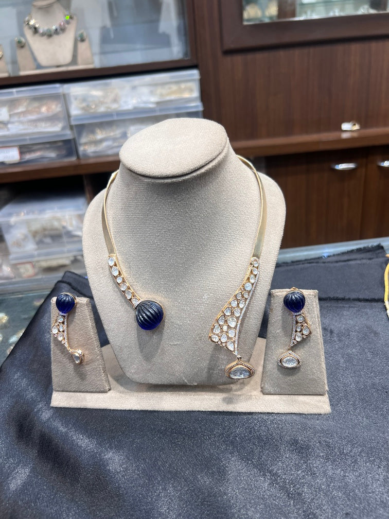 Neelara Necklace Set