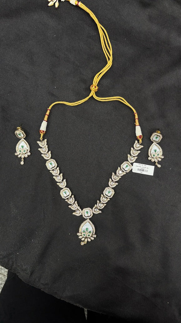 Shuddha Polki Set
