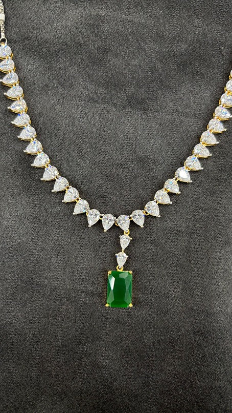 The Emerald Drop Set