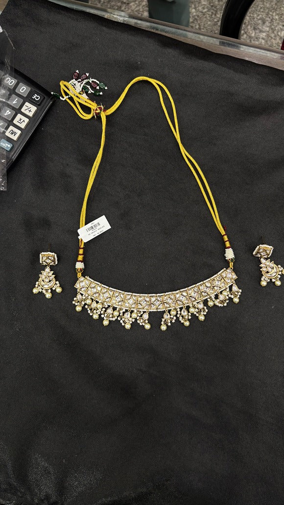 The Polki Pearl Choker