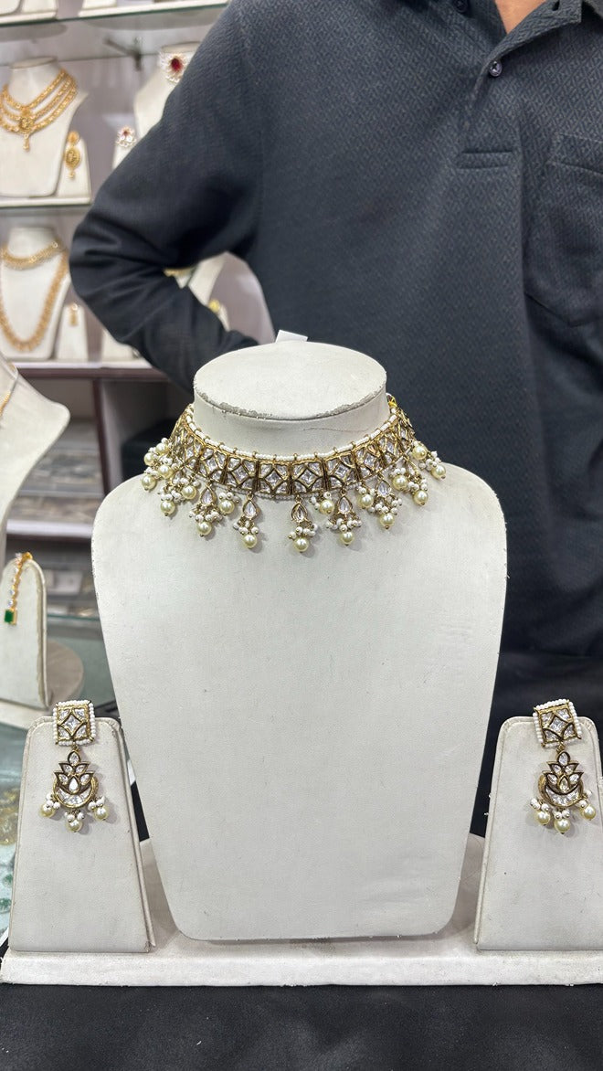 The Polki Pearl Choker